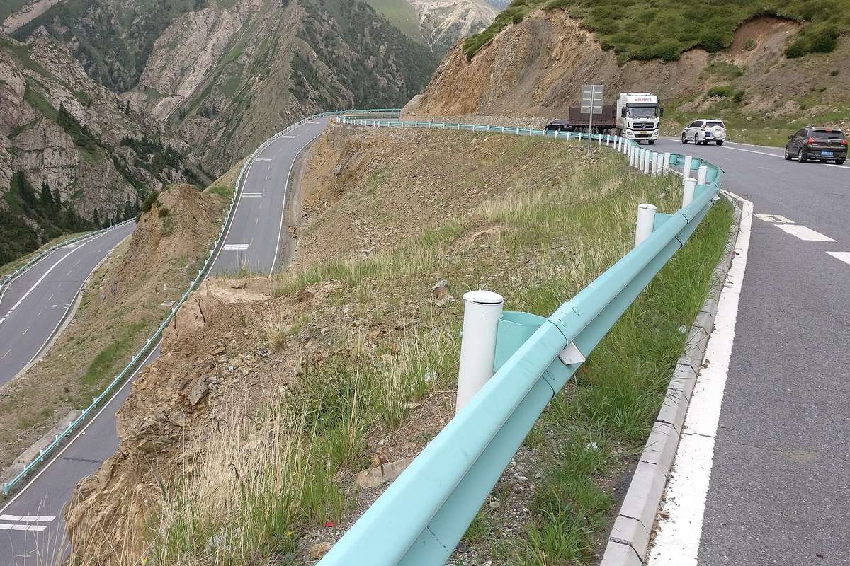 独库公路通行时间说明：什么时候能走、要注意什么 配图